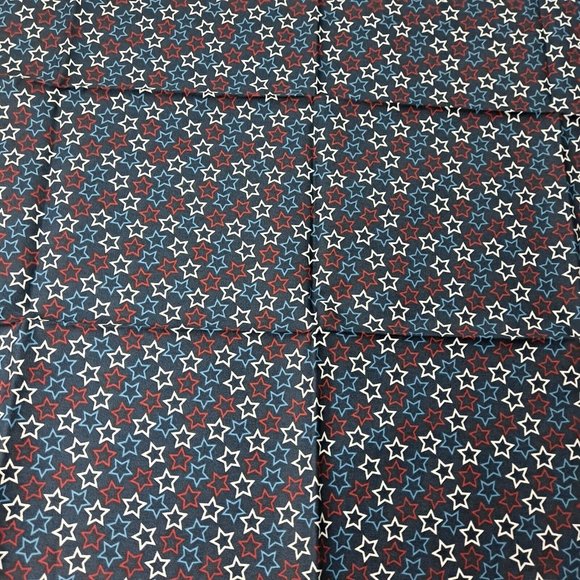 Fabric fat quarter Hemmed Bandana red white and blue stars on Navy  22.5 in - Picture 2 of 5